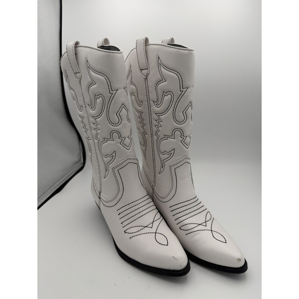 SODA White Western Cowboy Boots Women's Size 5.5‎ Pointed Toe 10.5" Shaft